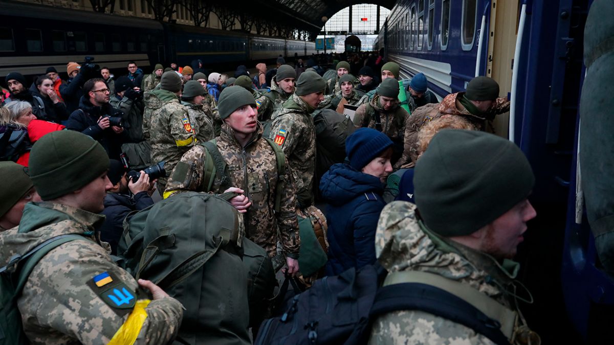 Арахамія заявив, що відсутність законопроєкту з мобілізації погіршує ситуацію