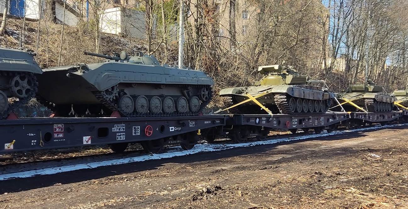 Юридично оголошений воєнний стан дає змогу західним партнерам надавати військову допомогу Україні