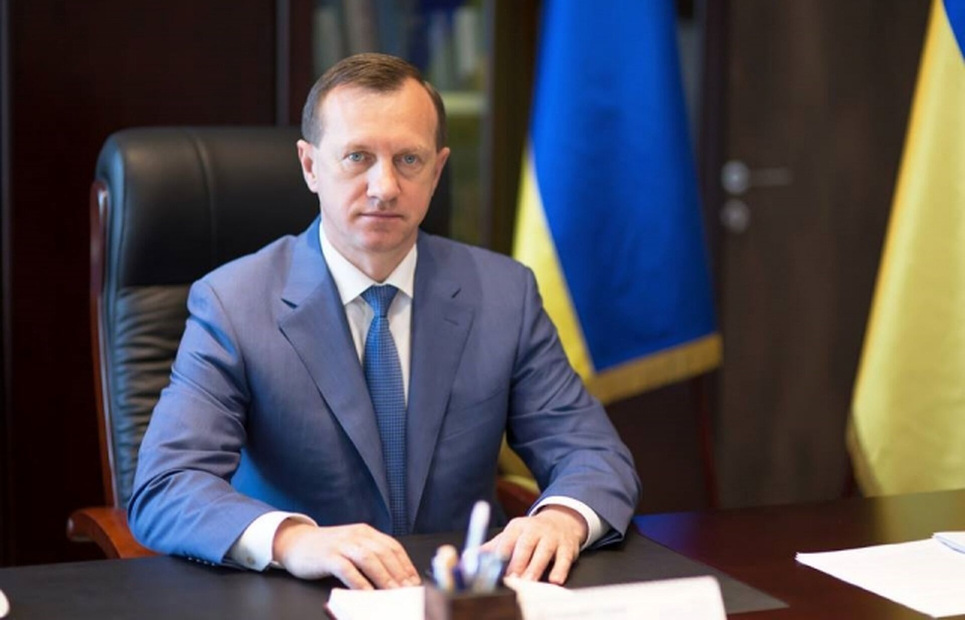 Елітні годинники, земля і мільйони: як живе мер Ужгорода Богдан Андріїв під час війни