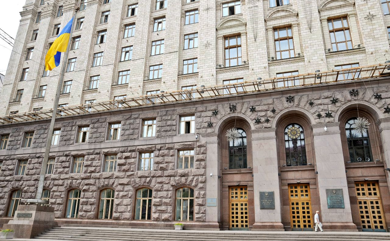 У Київраді викрили схему захоплення землі і бюджету