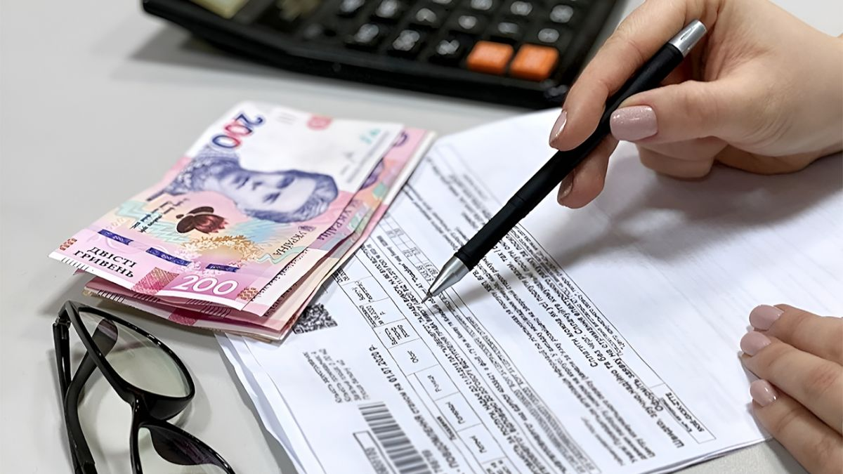 Суд і арешт рахунків: як в Україні карають за комунальні борги