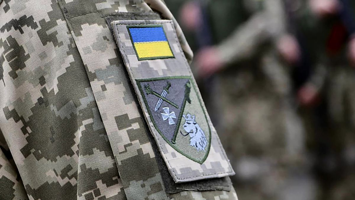 В Одесі чоловік поранив військового ТЦК ножем під час втечі