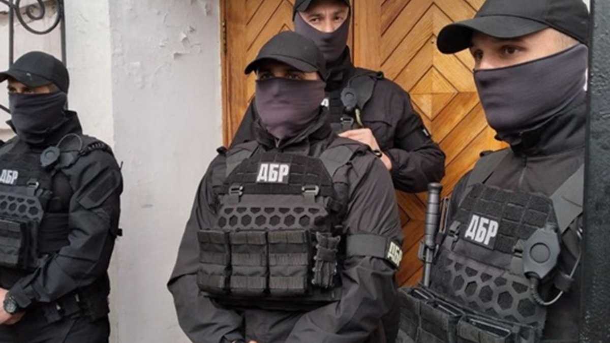 Колишньому керівнику Держгеокадастру на заході України оголосили підозру: роздавав землю без згоди громад
