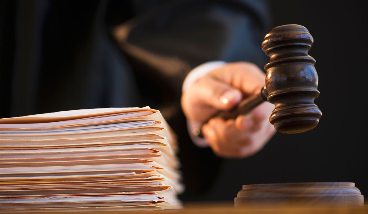 Посадовець Одеського авіазаводу уник тюрми за махінації з деталями для ЗСУ