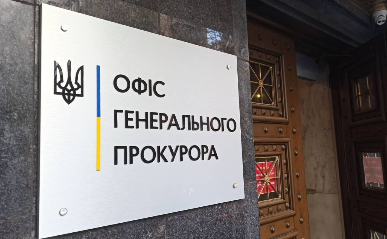 У Дніпрі затримали шахрая, який торгував фейковими посадами в прокуратурі