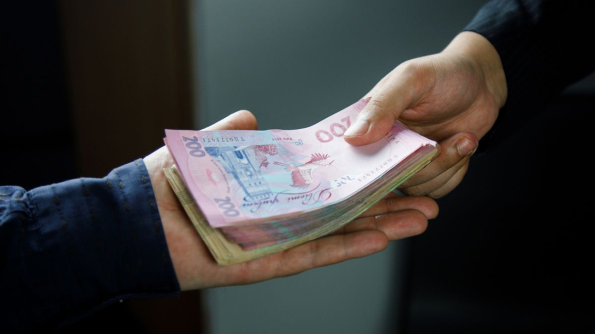 Офіцерці з Вінниччини загрожує до 10 років за хабарництво