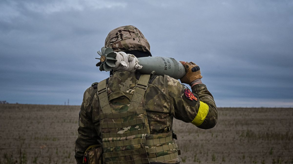 Росія змінила тактику і намагається взяти Покровськ в кільце