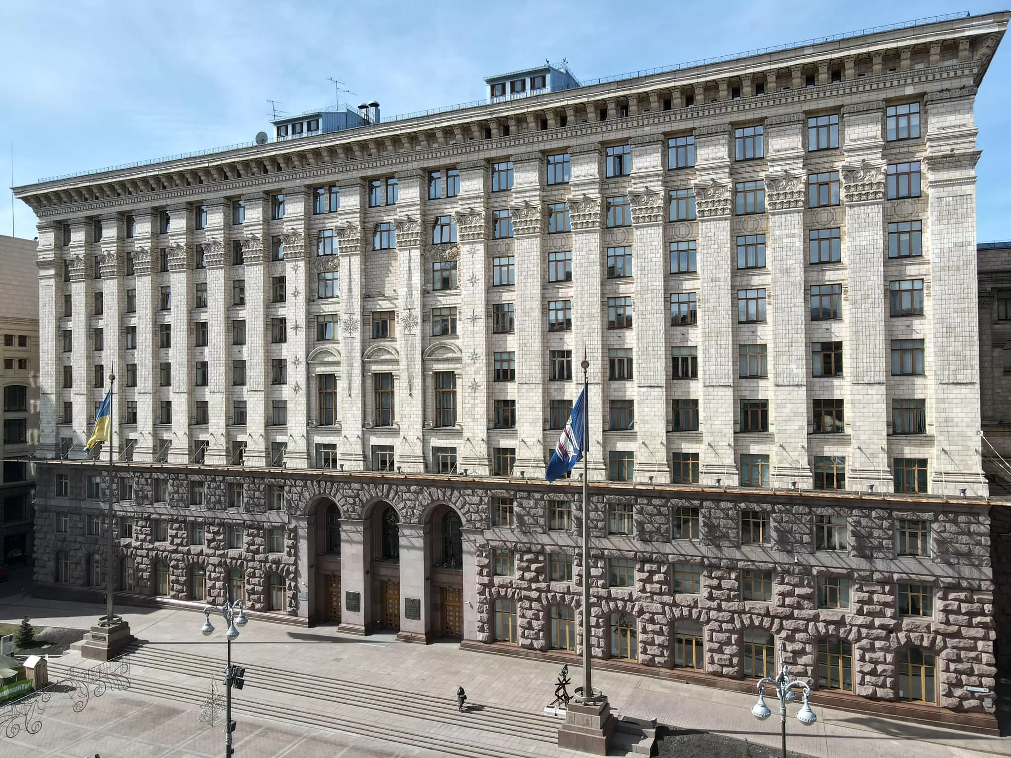 Керівники КП та РДА Києва підозрюються у розтраті десятків мільйонів гривень