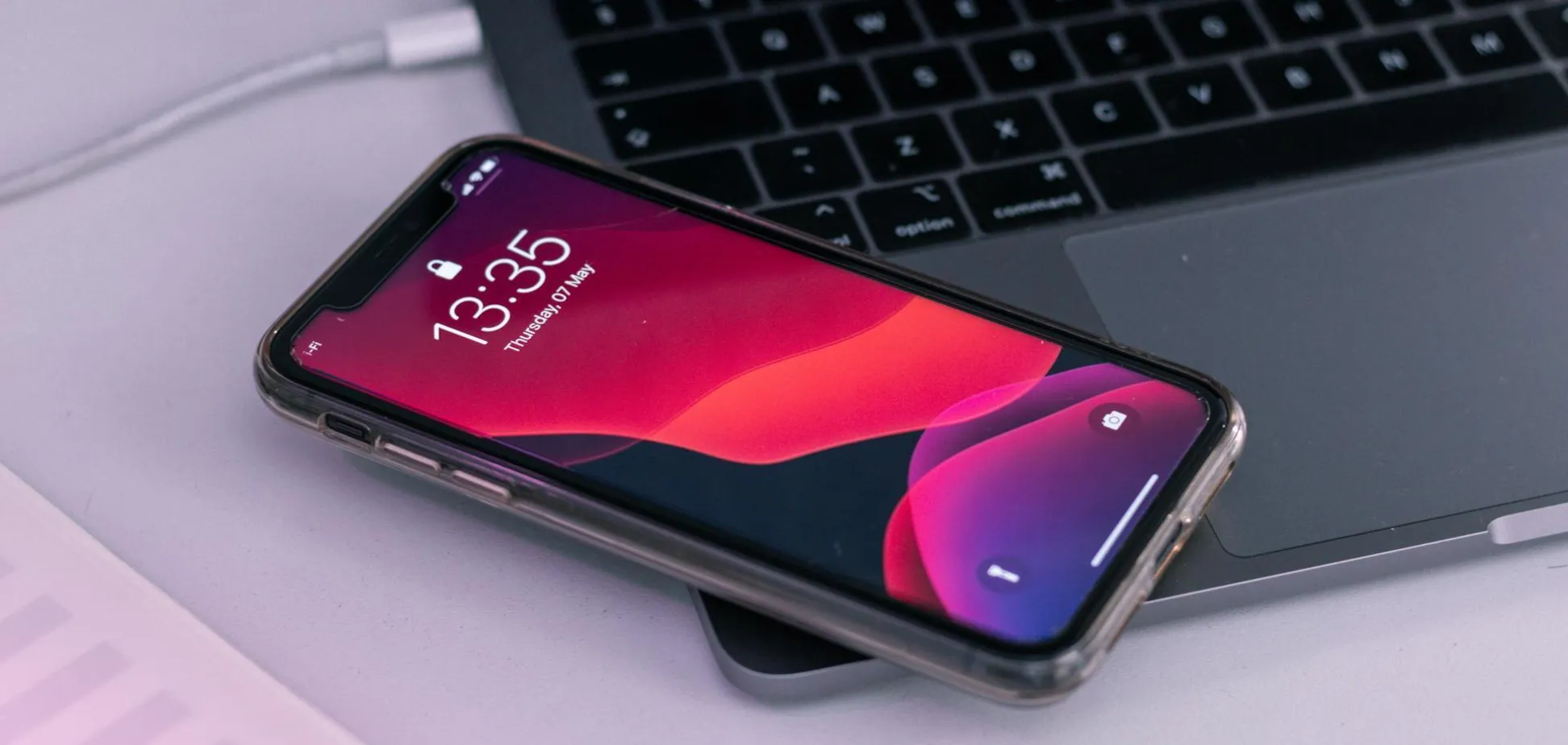 Чому користувачі довіряють смартфонам більше, ніж ноутбукам