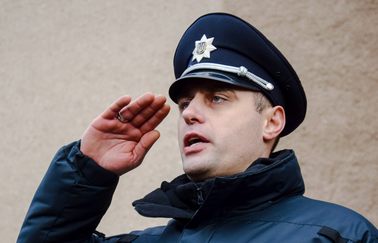 Начальника департаменту Нацполіції Ахрамєєва підозрюють в організації зборів грошей з ухилянтів