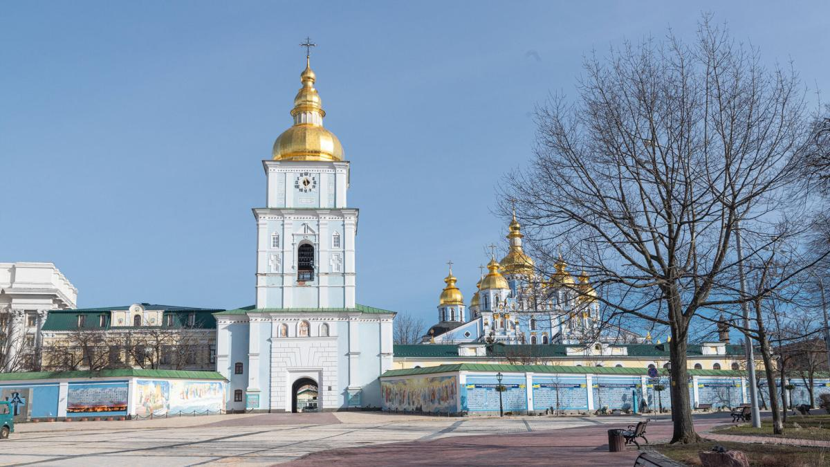 Які свята відзначають 10 грудня в Україні та світі