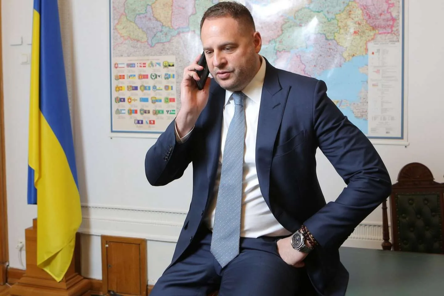 «Міндічгейт» і тиск британської розвідки: чому Єрмаку довелося йти на публічний конфлікт