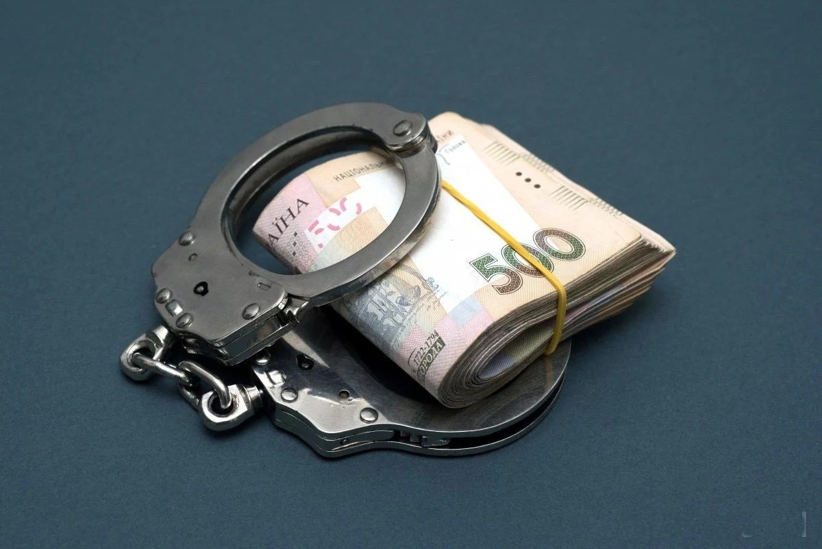 До 10 років ув’язнення загрожує викладачкам, що вимагали хабарі за захист дисертацій