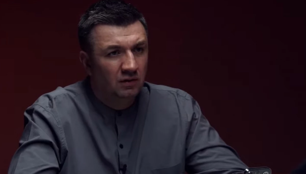 Військове бронювання і елітні авто: статки пропагандиста «Енергоатому»