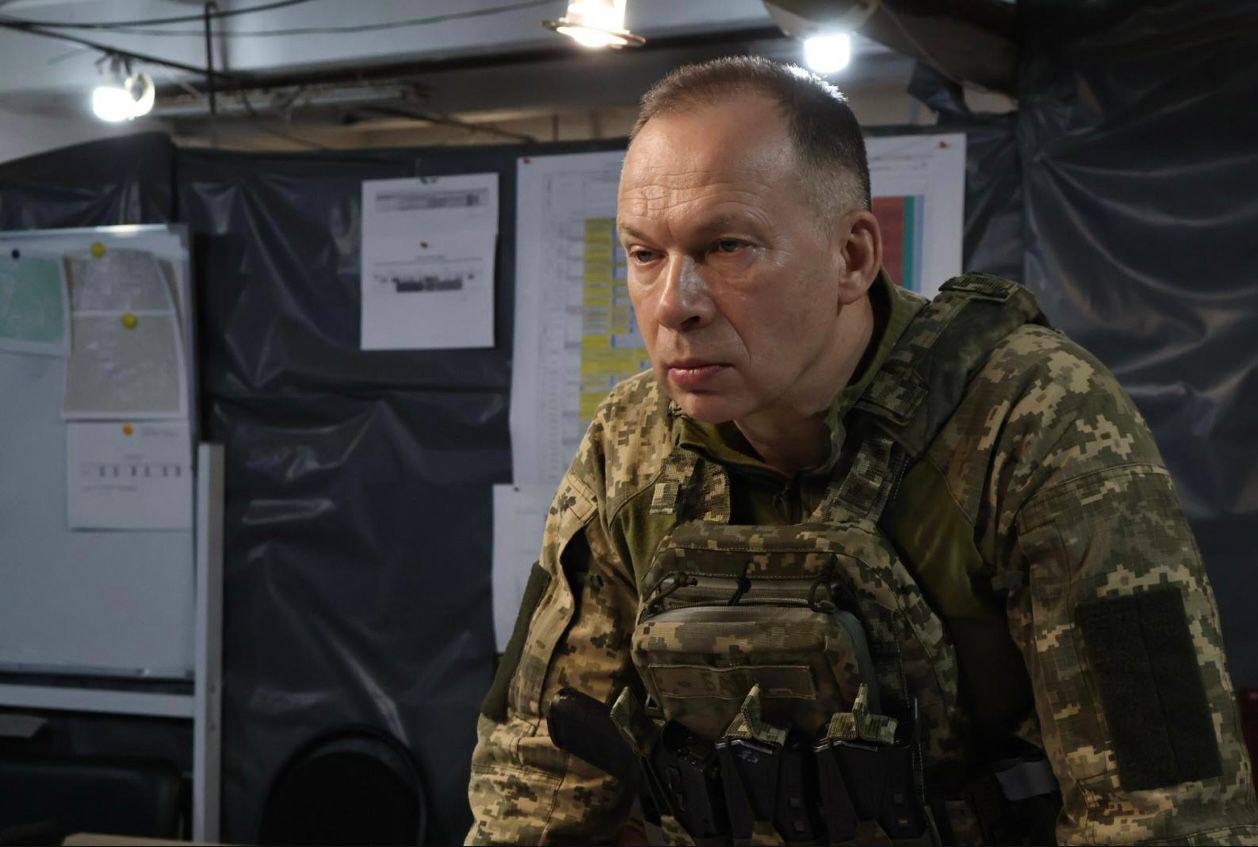 Сирський наполягає на посиленні мобілізації, Банкова бере паузу