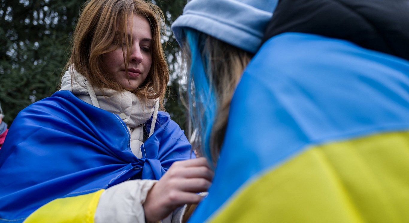 Стало відомо, скільки українців залишаться за кордоном після війни