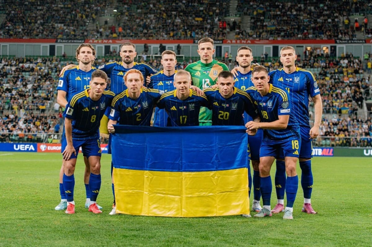 Перед матчем з Албанією Ребров виключив трьох футболістів зі складу