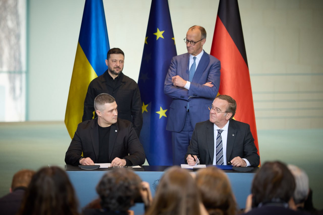 Україна та Німеччина підписали меморандум про обмін бойовими даними