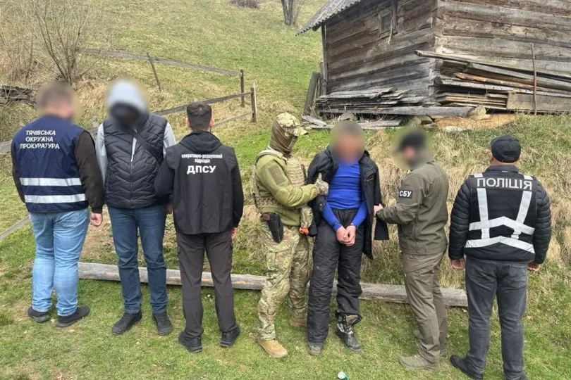 На Закарпатті затримали п’ятьох організаторів незаконного перетину кордону