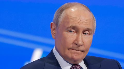МЗС РФ назвало “провокацією” затримання митрополита РПЦ у Чехії