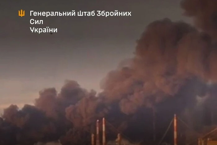 Україна вдарила по серцю нафтової логістики РФ: Генштаб підтвердив атаку на Саратовський НПЗ та стратегічний вузол «Лазарєво»