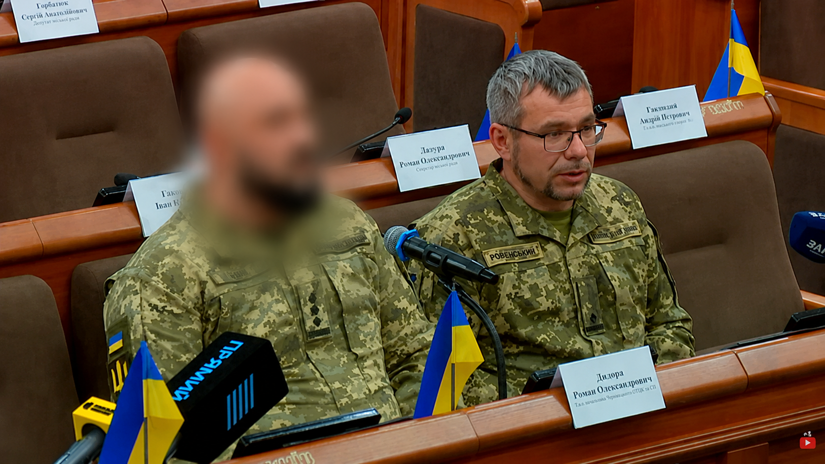 «Дружина заробила понад 1,6 млн грн»: керівник міського ТЦК на Буковині виявився доларовим мільйонером