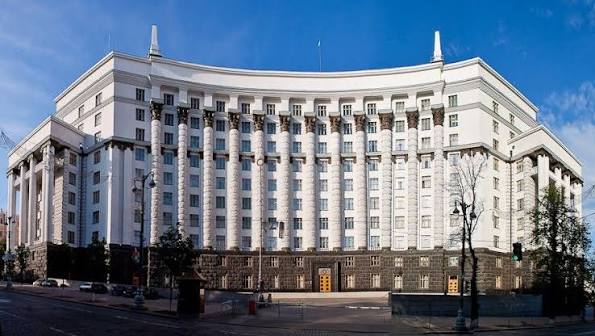 Кабмін збільшив штат АРМА та секретаріату мовного омбудсмена
