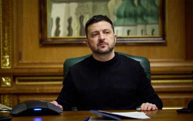 Зеленський припустив політичний тиск: Україна отримує менше ракет для ППО