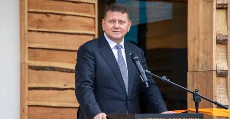 Залужного хочуть прибрати з посади посла у Британії, але побоюються його повернення та політичної кампанії