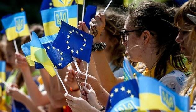 Кому з українців тепер можуть відмовити в захисті ЄС