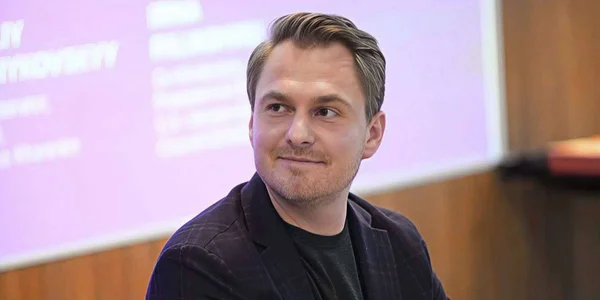Після «Карфагена» — Відень: журналісти знайшли Кравченка в Австрії