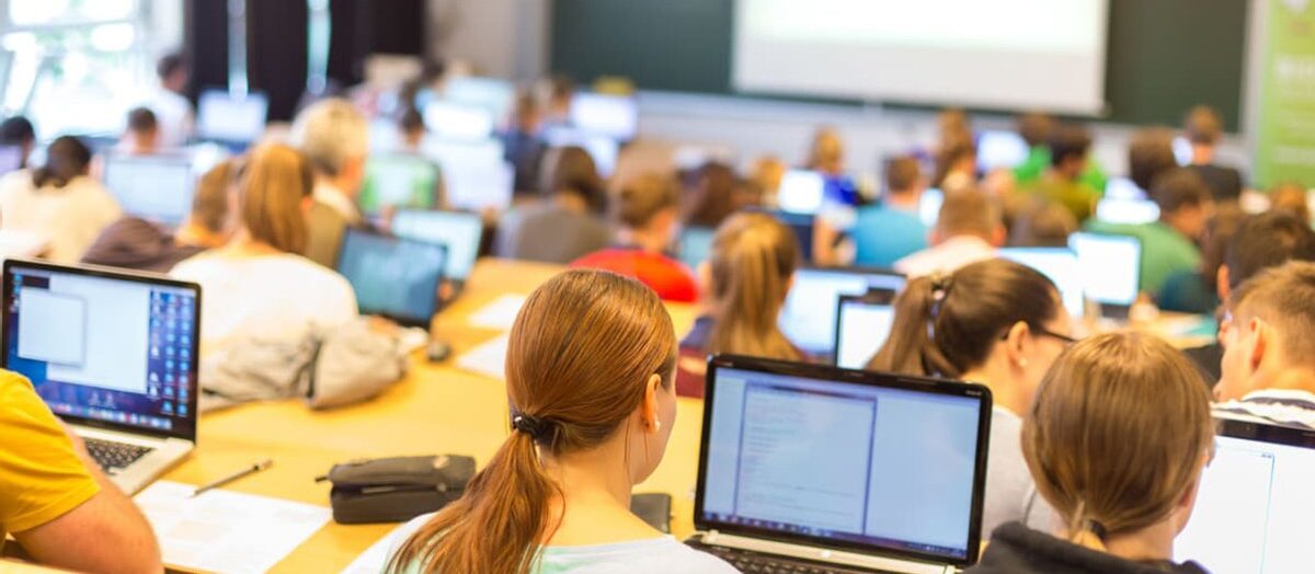 Після сьогоднішніх ударів університети Києва можуть продовжити дистанційне навчання до 15 жовтня