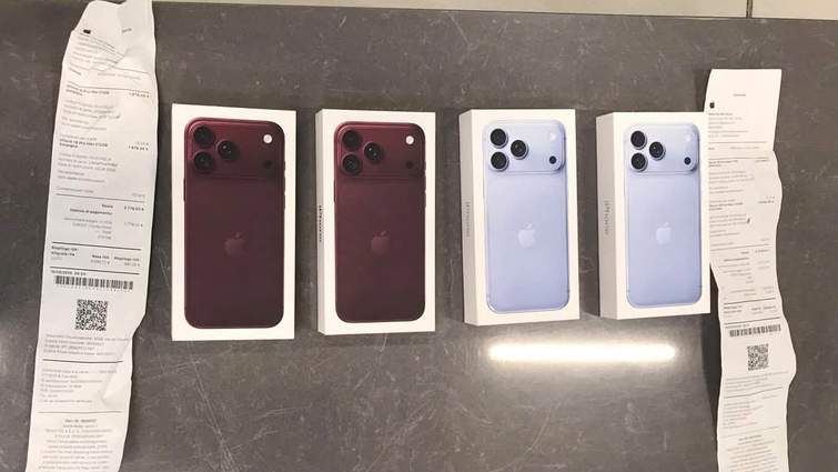 Перший «урожай» контрабанди: львівські митники вилучили новітні iPhone 18 Pro Max одразу після світового релізу
