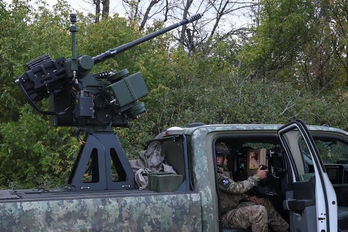 Технологічна відповідь на дроновий терор: Україна масштабує замовлення на вітчизняні автоматичні турелі з ШІ для боротьби з «Шахедами»