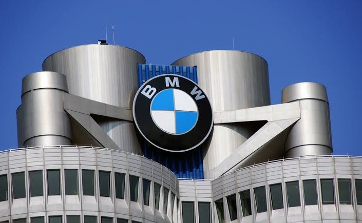 Росія тричі атакувала завод, який працює на BMW і Mercedes: на Волині зупинили виробництво